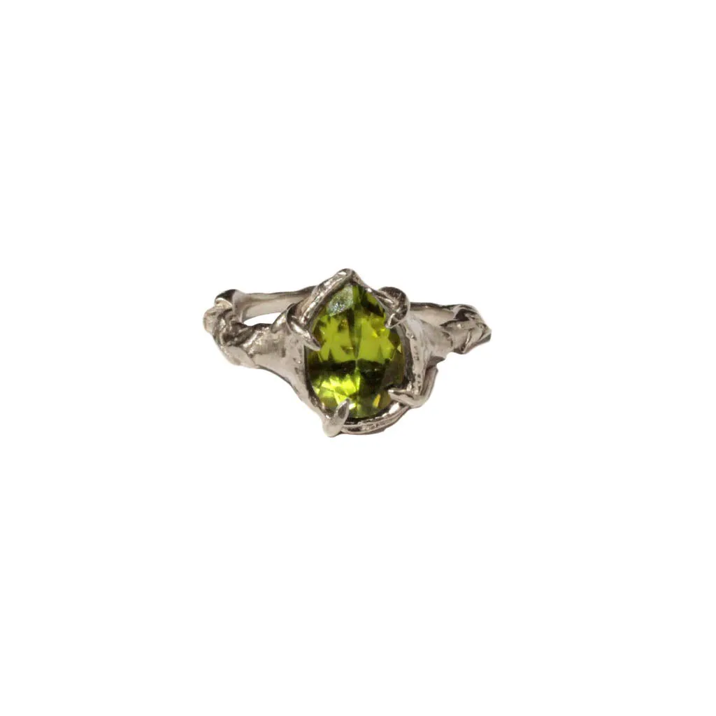 Cin Ring Peridot