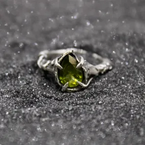 Cin Ring Peridot