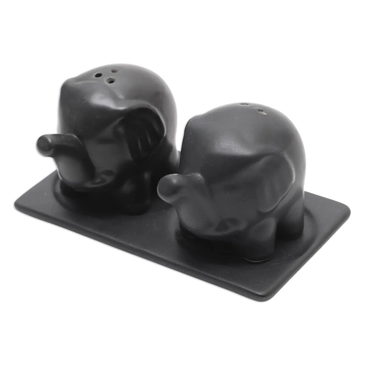 Novica Eager Elephants In Black Ceramic Salt And Pepper Set