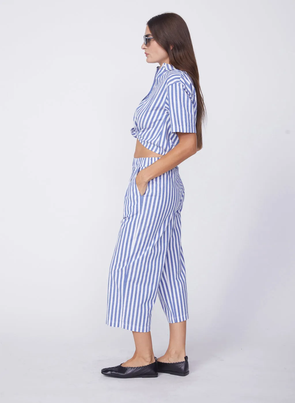 Puckered Stripe Cropped Pant in Navy Stripe